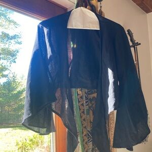 hemp temple black wrap top